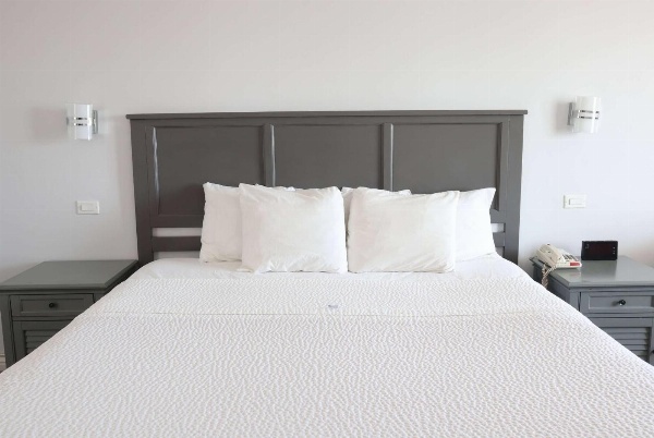 Days Inn by Wyndham Near City Of Hope image 5